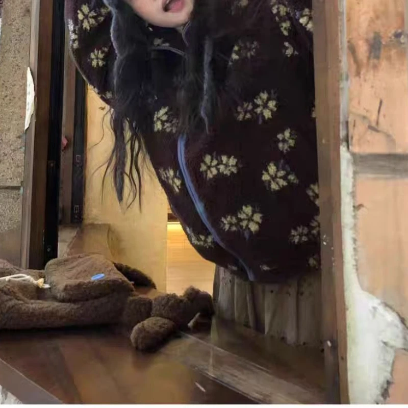 Flower Lamb Wool Top Thickened Autumn and Winter New Loose Casual Coat