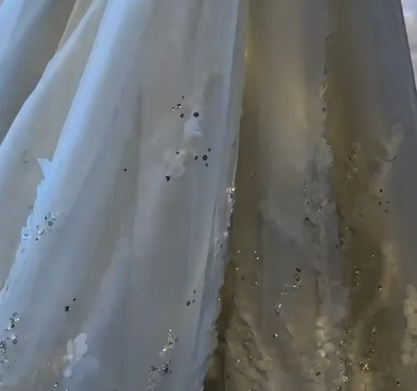 High Quality Customized Strapless Floor Length Beaded Tulle Pleat Off Shoulder Half Sleeves Vestidos Para Bodas Mujer Invitada