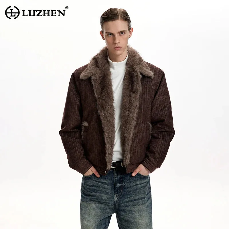 

LUZHEN 2025 зимняя новая полосатая текстурированная подкладка из искусственного меха, теплая парка, мужская стильная элегантная стеганая куртка высокого качества JY5305