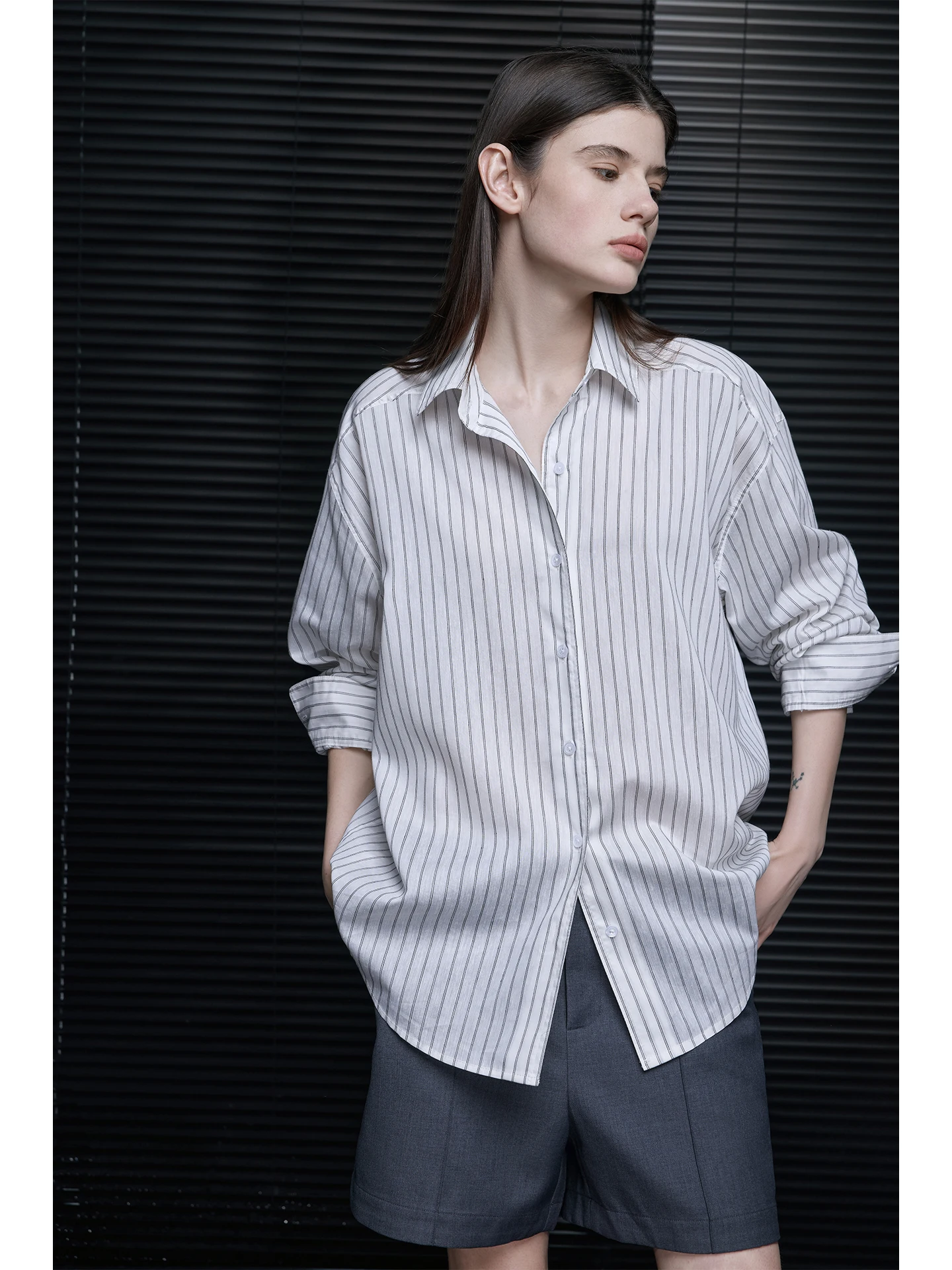 

Pure Cotton Striped irt Jaet Women's Oversize Lazy Sle Simple Match Spring 2026 Street Faion Loose Fit Long Sve