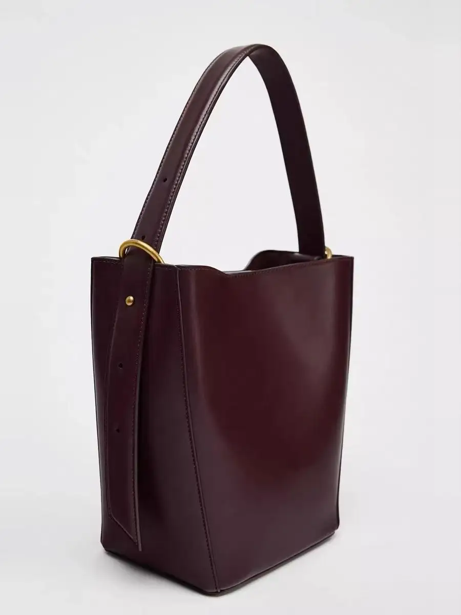 

Faionable Buet aped oulder Bag Women's Handbag New Autumn Winter Collection Single Strap Magnetic Bule Closure Casual