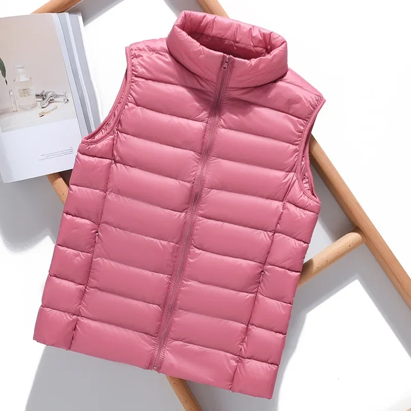 Women\'s Sleeveless Ultralight Down Vest Keeps Warm Winter Solid Color 90% White Duck Down Vest Jacket Women Wearable Vest Coats