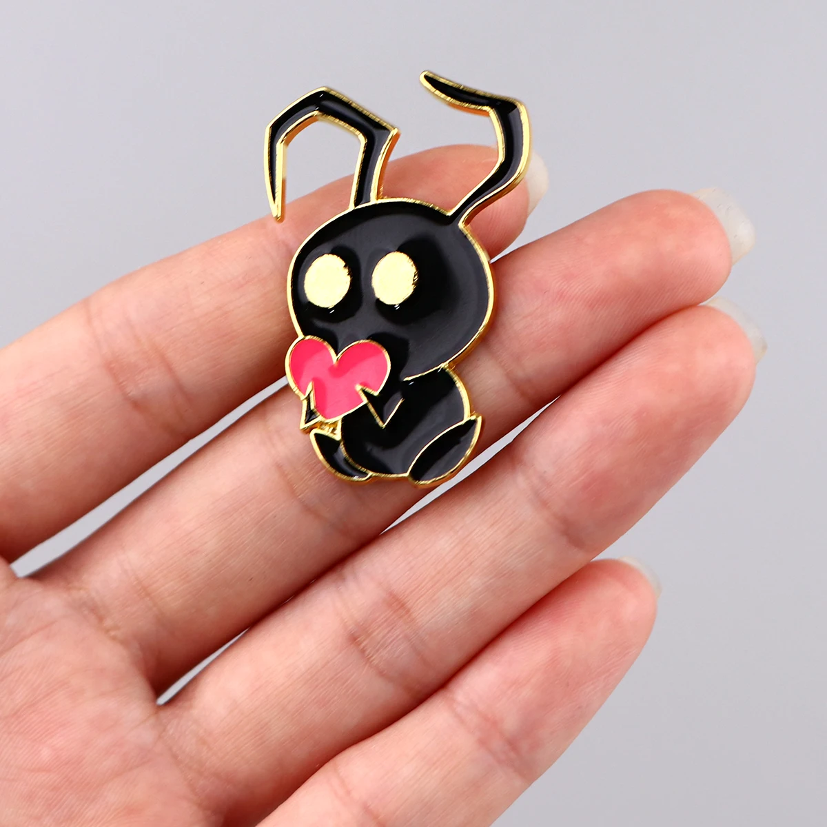 Kwaii Spirit Enamel Pin Lapel Pins for Backpacks Brooches Badges on Backpack Brooch for Clothes Jewelry Gifts for Friends Game