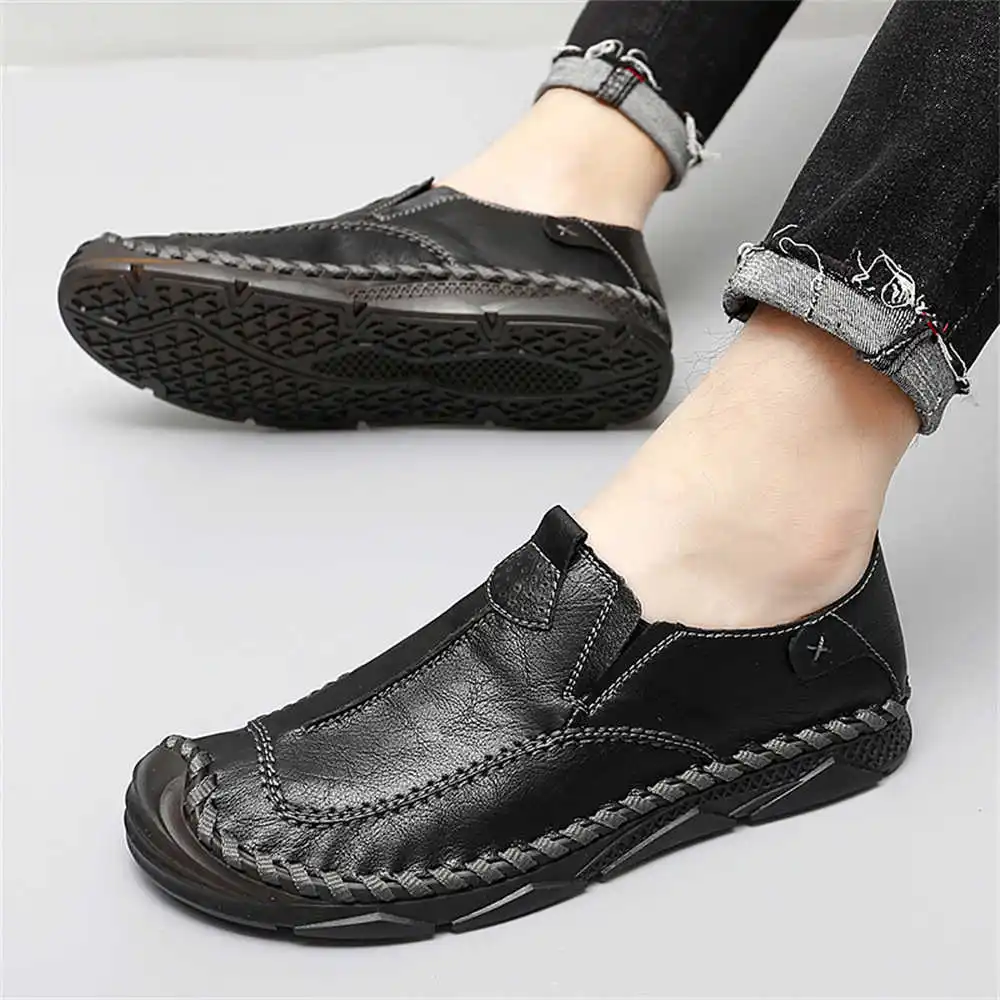 

Slip Resistant Slip On 48 Sneakers For Men Golf Shoes Men Casual Sports Footwear Gym New Arrival 2025 Famous Brands