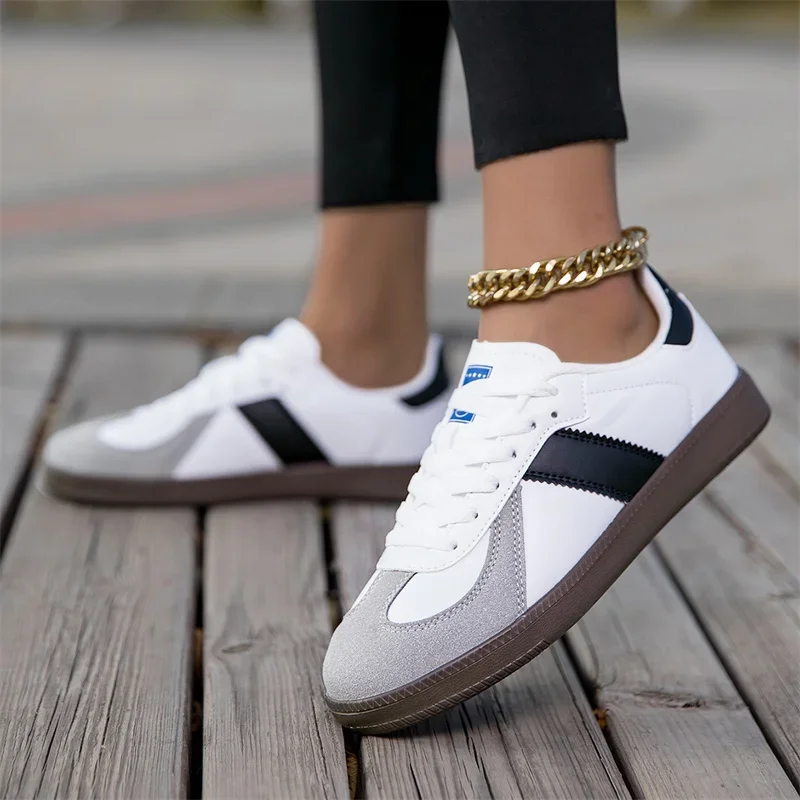 

Hot Selling Couple Sneakers New Leather Ladies Training Shoes Casual Shoes for Men Non Slip Skateboard Shoes Comfortable Tênis