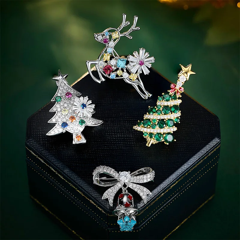 Elegant Christams Tree Brooch Pin Cubic Zirconia Lovely Coat Suit Brooch Corsage Xmas Party Jewelry Accessories Gift Wholesale