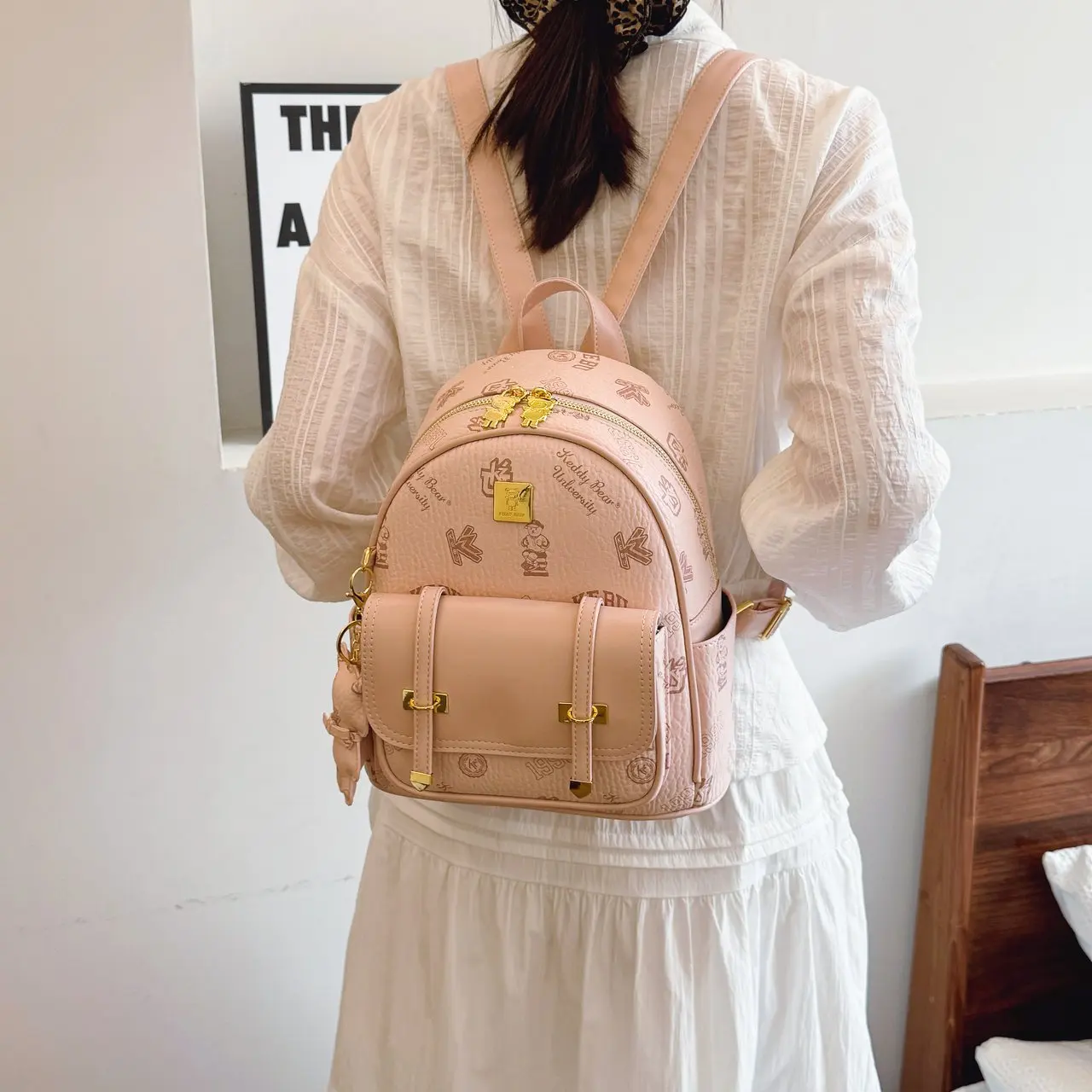 

2025 New! Women's Fashion Printing Backpack. Light - luxury, Niche & Versatile, High - value Muse Bag for Trendy Ladies