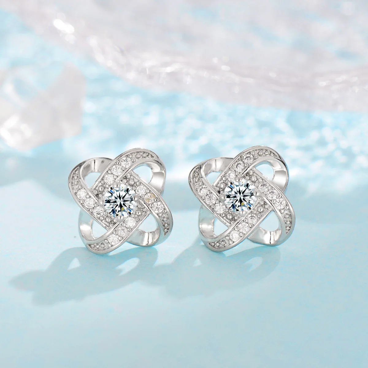 

White Zircon 925 Sterling Silver Four Leaf Earrings Trendy 925 Silver Four Leaf Clover Stud Earrings