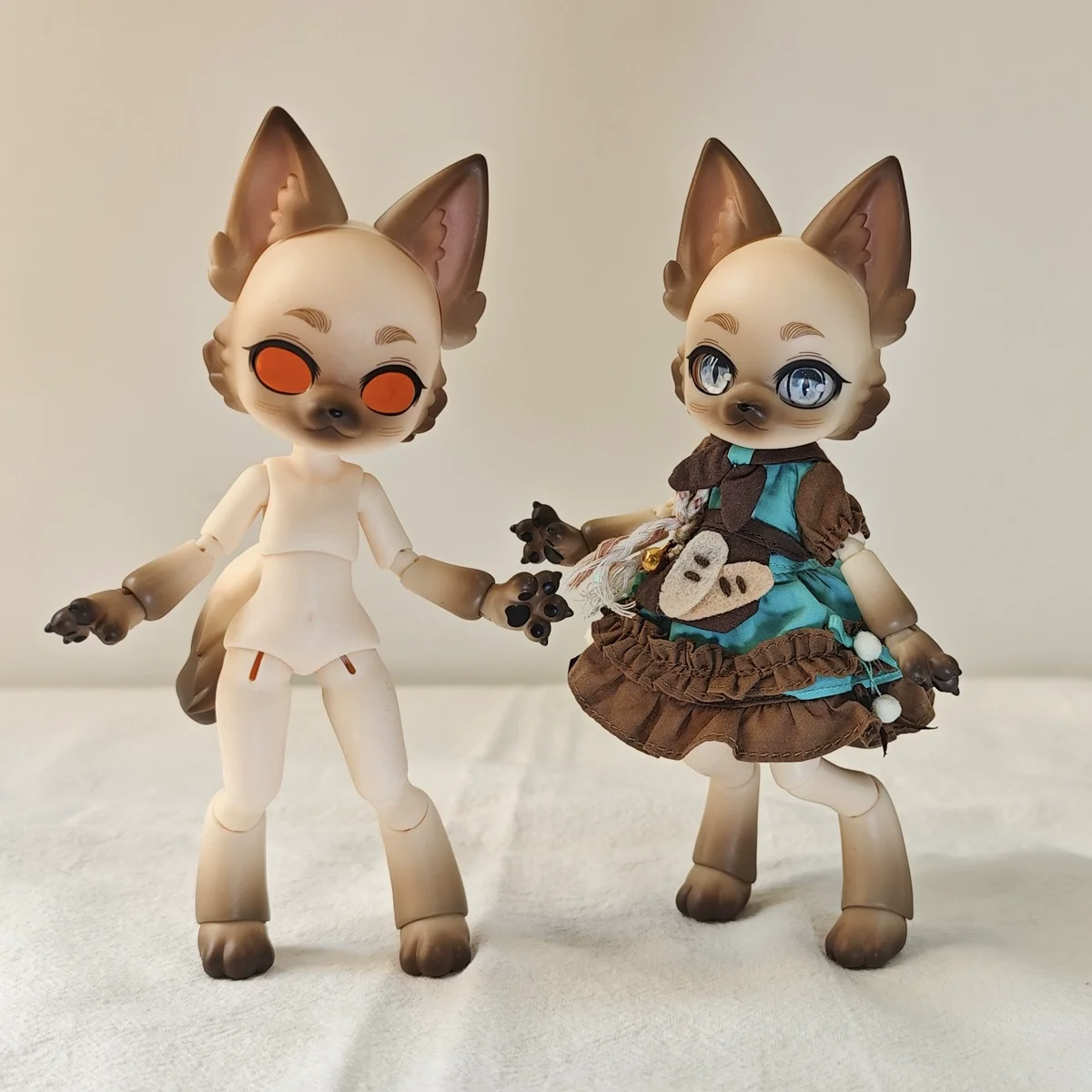 

【 Siamese Cat Body Makeup 】 In Stock: 12-Point Animal-Shaped Kitten Bjd With Makeup Pvc Movable Body Anime Model