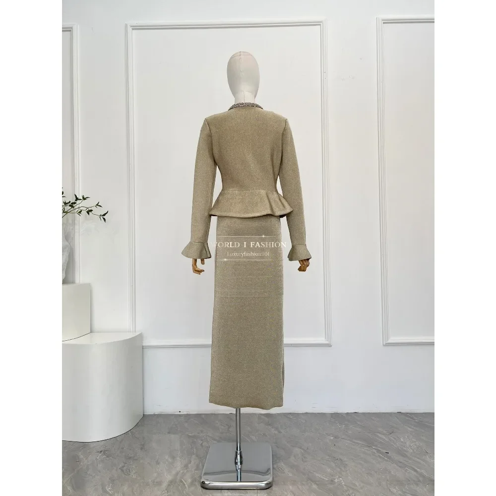 2025, hochwertiges Damen-Midikleid mit goldenen langen Ärmeln und Diamanten und Wasp-Taille