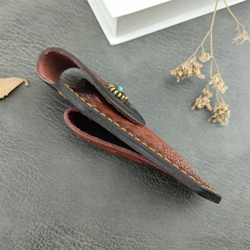 High Quality Folding Knife Knife Premium Leather Knife Cover Outdoor Carved Storage Pocket Sheath （Knife Not Included）