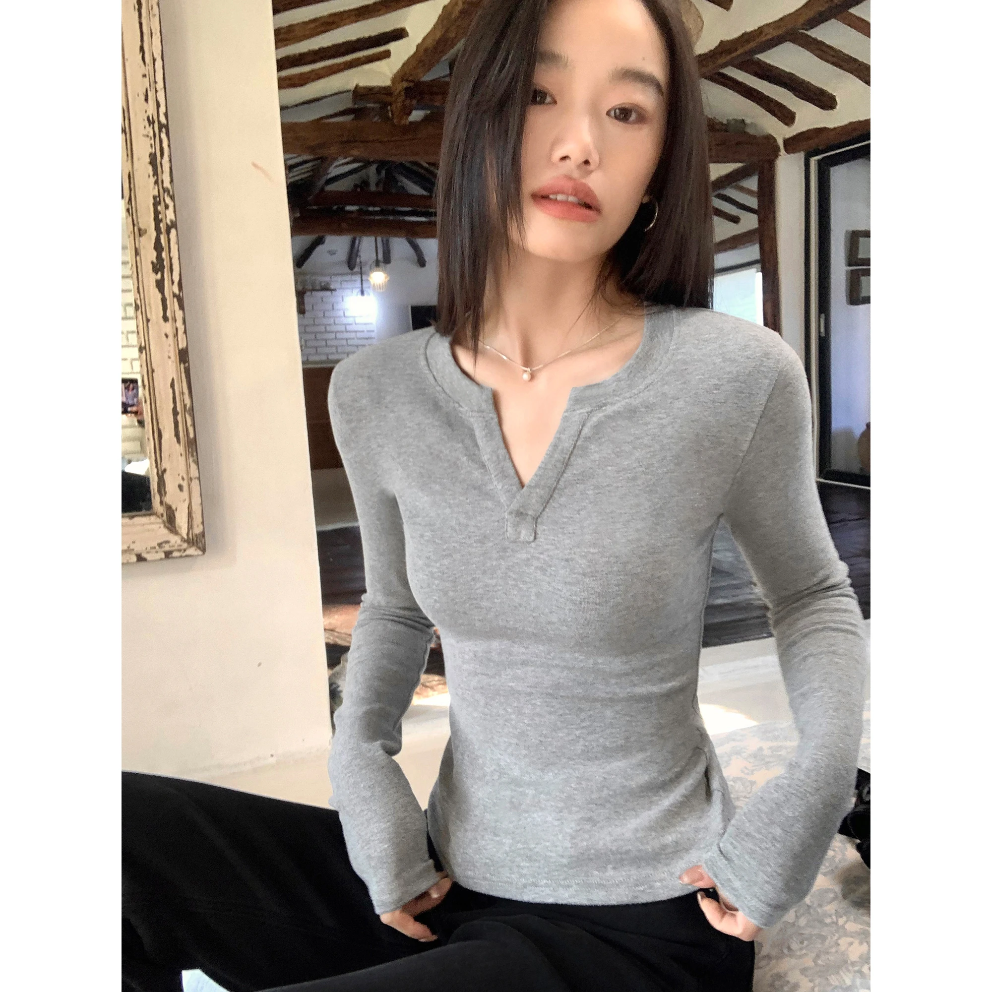 Women Soft V Neck Ribbed Knit Top Slim Fit Long Sleeve Stretch Shirt Minimalist Basic Layering Top