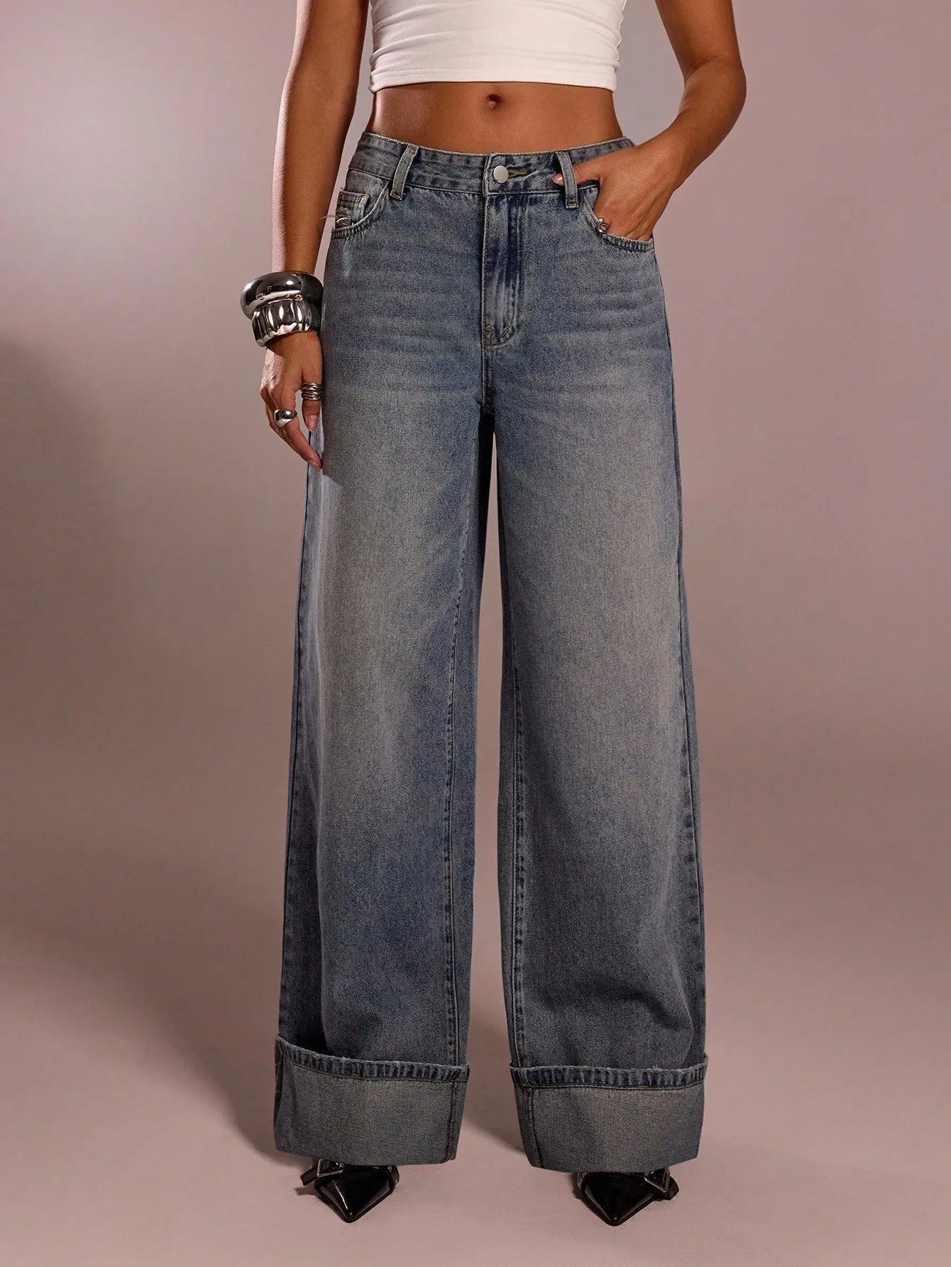 

Женские джинсы свободного кроя с широкими штанинами, низкой посадкой и подвернутым низом, повседневный летний стиль