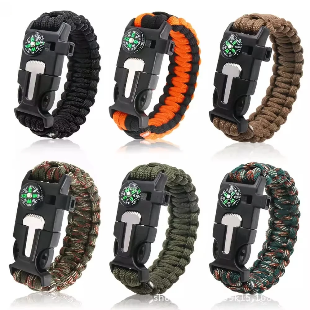 Bracciale di sopravvivenza multifunzione per esterni, emergenza militare, cinturino in paracord da 4 mm, raschietto, fischietto, strumenti con fibbia