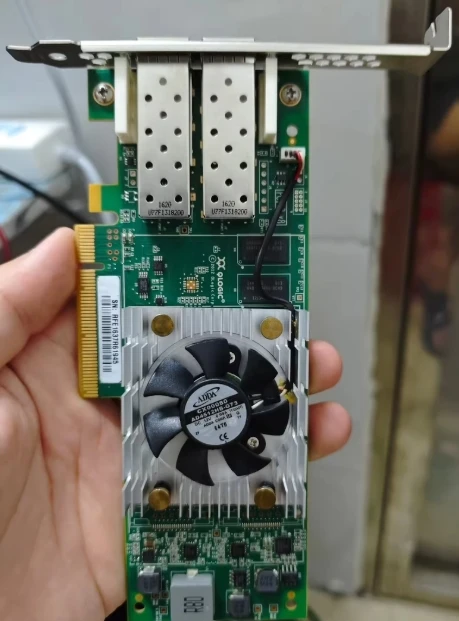 

Для Qlogic QLE2672 двухпортовая 16G оптоволоконная карта HBA Qlogic многомодовая оптоволоконная карта