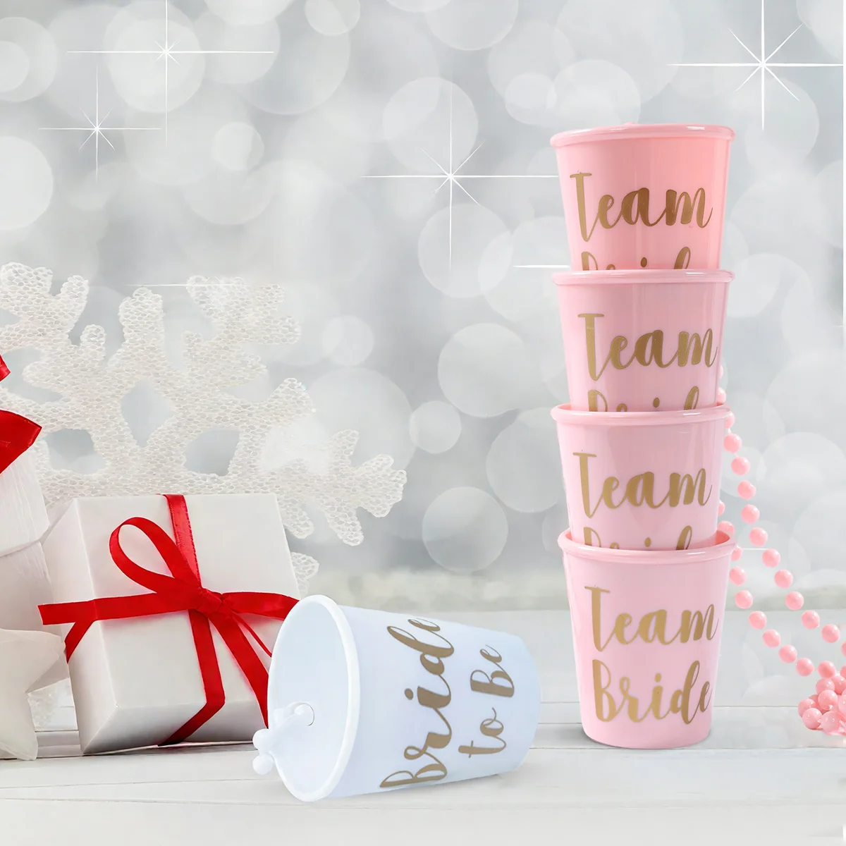 8Pcs Team Bride Drinking Cups Necklace Groom Bride To Be Shot Glasses for Bridal Shower Wedding Bachelorette Party Decoration