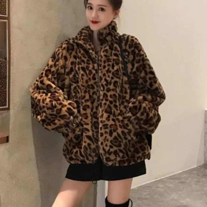 

Leopard Print Imitation fur Coat Winter Loose Thickened Warm Men's Women Same Cotton Clothes Fashionable Simple Fluffy Coat Tide