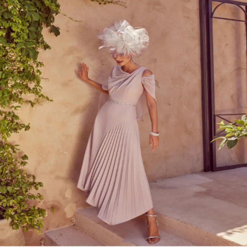 

Индивидуальные креповые ткани, трапециевидные платья для матери невесты, платье знаменитости, нерегулярный воротник, плиссированные бусины, рюши, платья для выпускного вечера