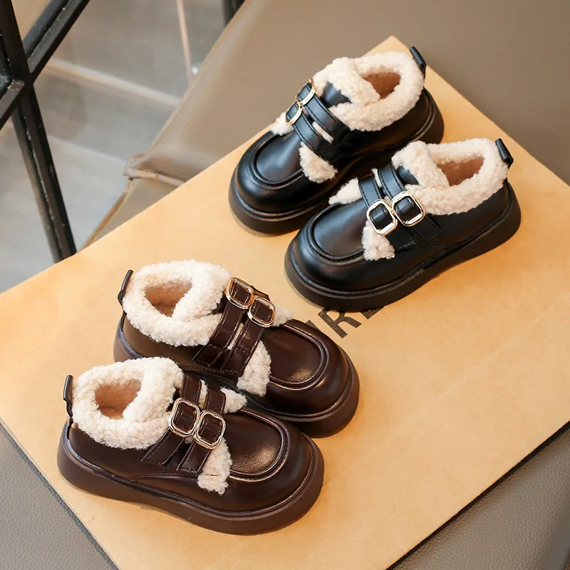 

2025 New Princess Winter Shoes for Girls Warm Faux Fur Lined Leather Flats Soft Sole Cute Casual Booties Non-Slip Toddler