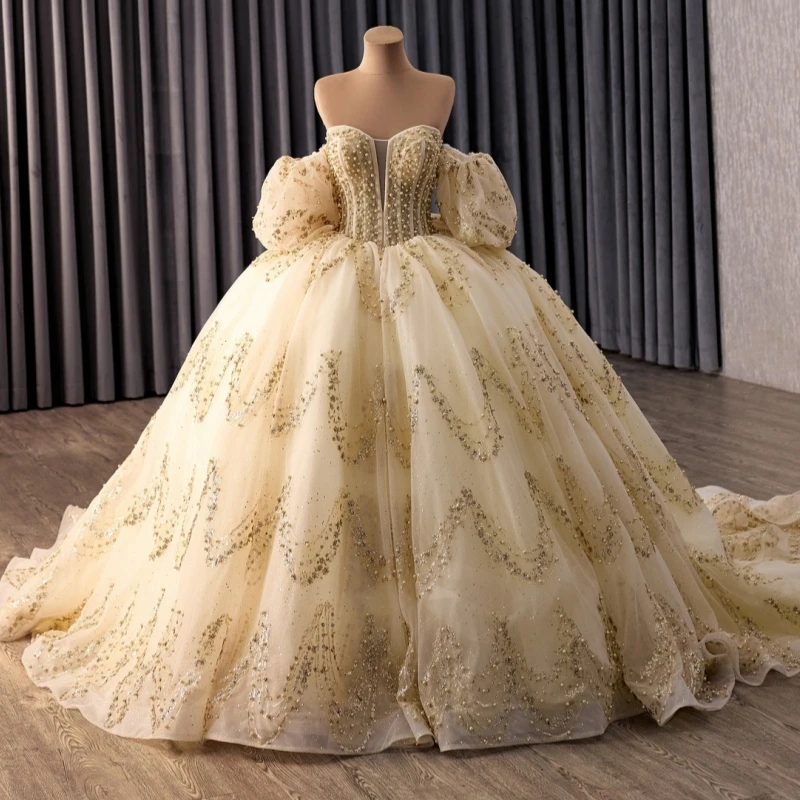 

Champagne Shiny Quinceanera Dresses Off The Shoulder Beading Crystal Bow Tull Party Birthday Sweet 16 Dress Vestidos 15 De Anos