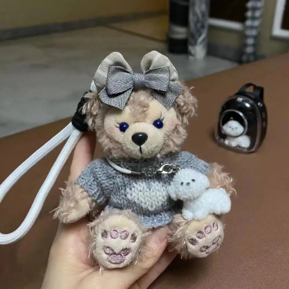 Disney Flower Shelliemay Duffy Sweter Kapelusz Seria Pluszowa Lalka Brelok Ozdoba do Plecaka Zawieszka Zimowi Przyjaciele Prezent na Boże Narodzenie