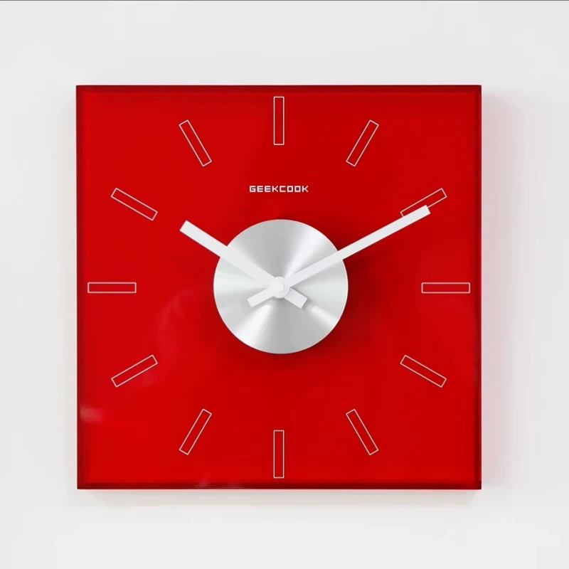 Red Clock Home Sile…
