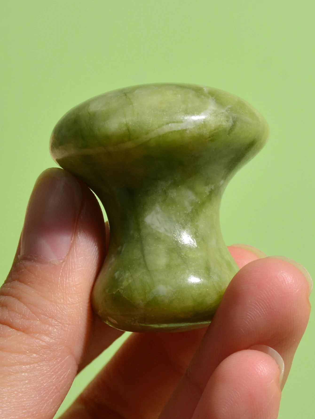 1 szt Naturalny zielony kamień kwarcowy Masażer do twarzy Wałek do masażu w kształcie grzybka Masaż oczu Pielęgnacja szyi Odchudzanie Zdrowie Narzędzia kosmetyczne