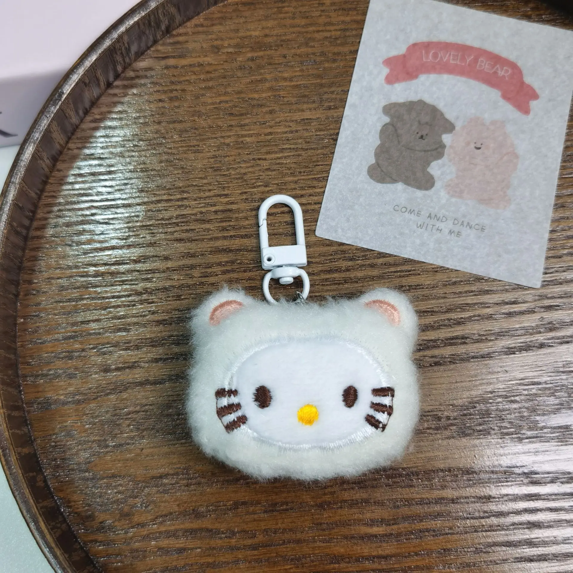 Kawaii Hellokitty دمى محشوة لينة سلاسل المفاتيح لطيف الكرتون أفخم المطرزة Keyrings هدايا حفلات عيد الميلاد للأصدقاء