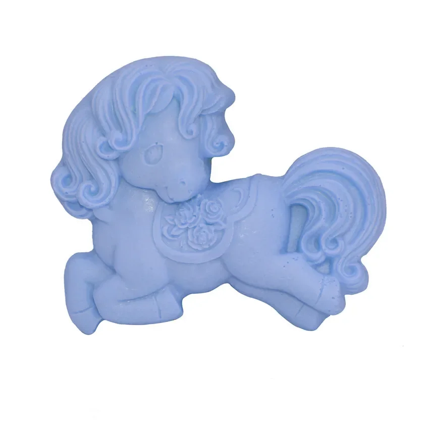 Nuovo 3D Happy Running Pony Horse stampi antiaderente fondente zucchero gelatina Jello Ice sapone stampi in Silicone strumenti per decorare torte