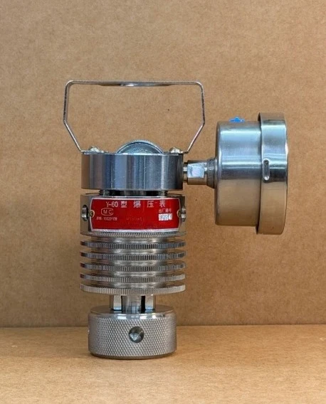 Marine burst pressure gauge 0-25Mpa pressure indicator diesel engine cylinder