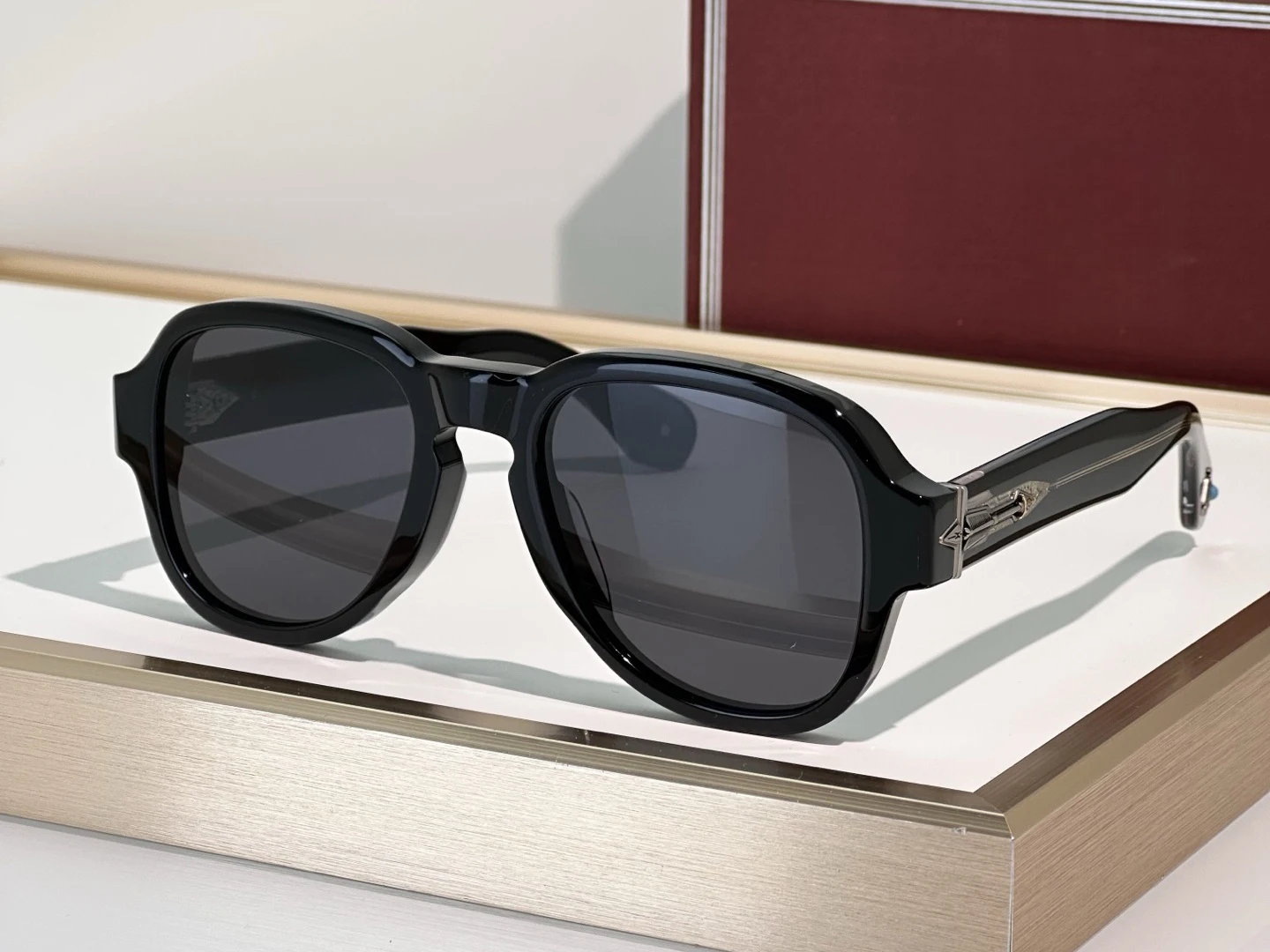 

RED CLOUD SIZE 52-21 Top High Quality Sunglasses for Men Classic Women Luxury Brand Designer Fashion sun glasses UV400 With box