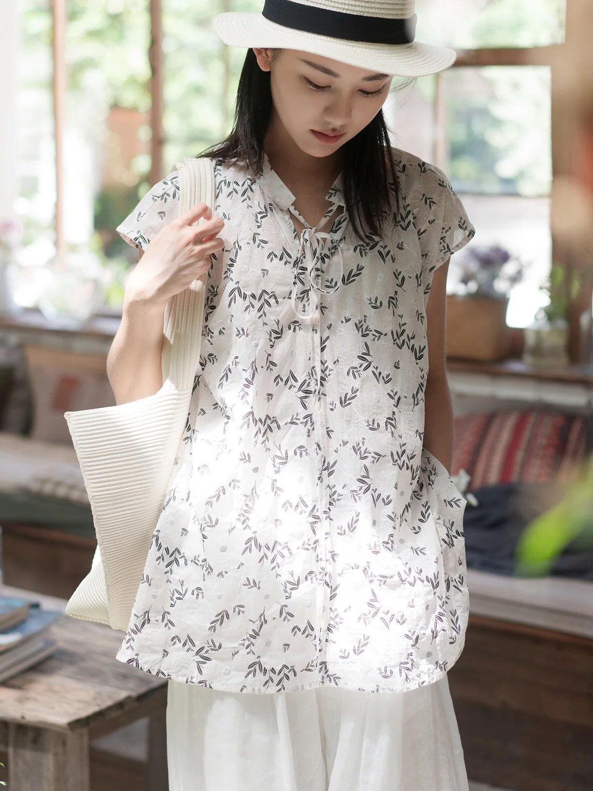 

Loose Fit Pure Cotton Printed irt Small Stand Collar Tie Waist A-Line Sle Age-Defng Overhead Top for Women