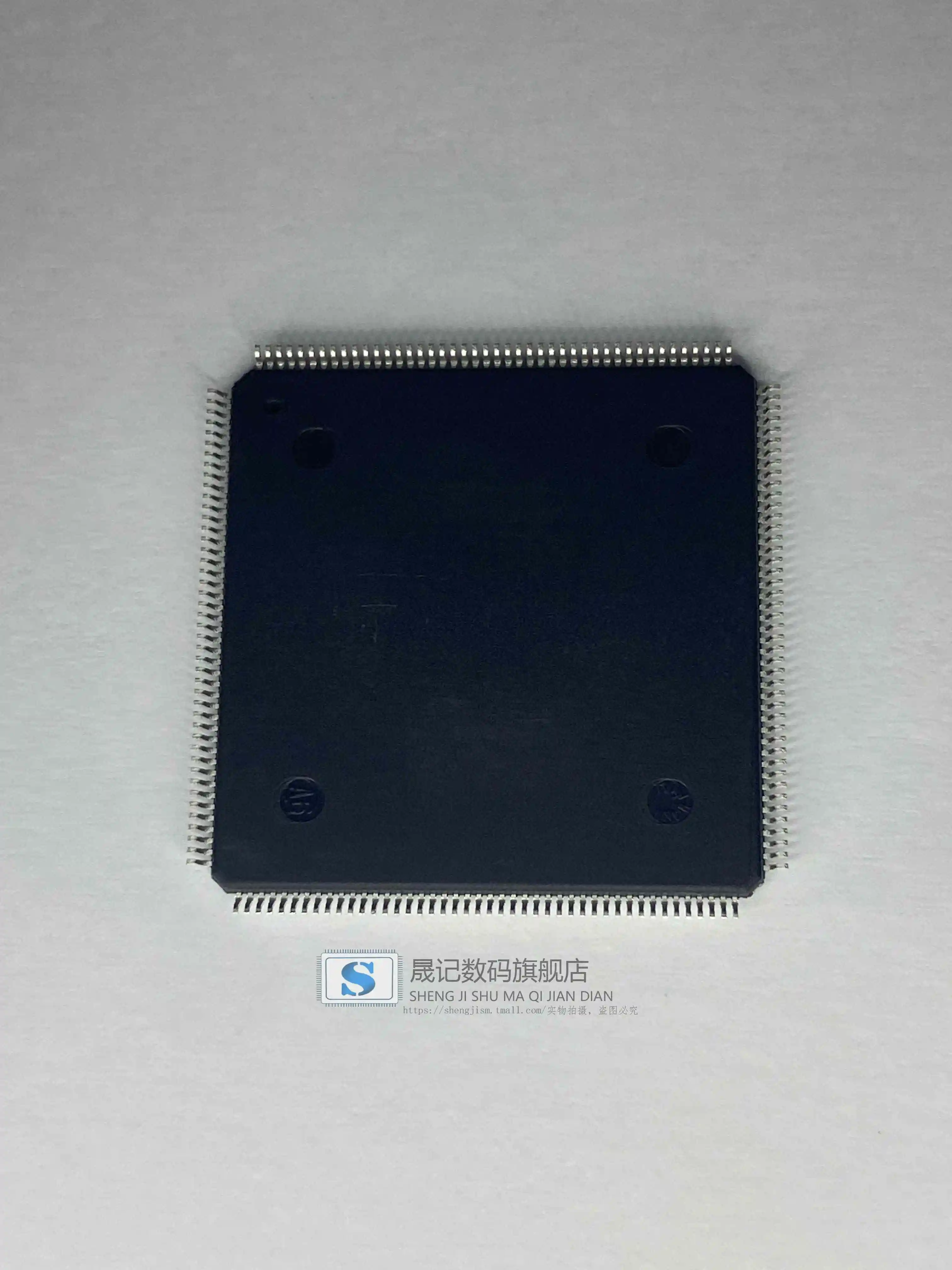 STM32F429IIT6 STM32F429IGT6 STM32F429IIT6J QFP176 10 قطعة