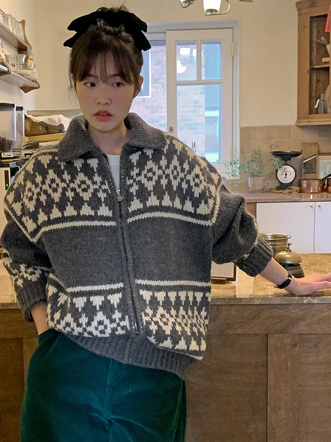 

Свободный женский свитер в стиле ретро с застежкой-молнией, осенний модный повседневный кардиган с открытым кардиганом для женщин