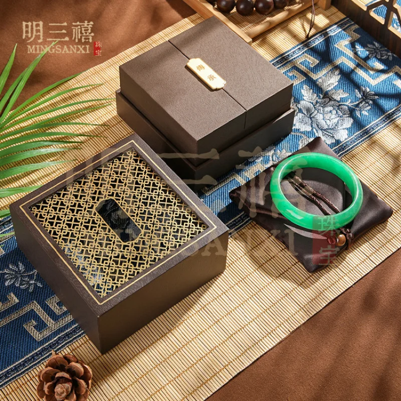 

High-end heirloom jewelry , , jade packaging , , bracelet, gold gift , storage box