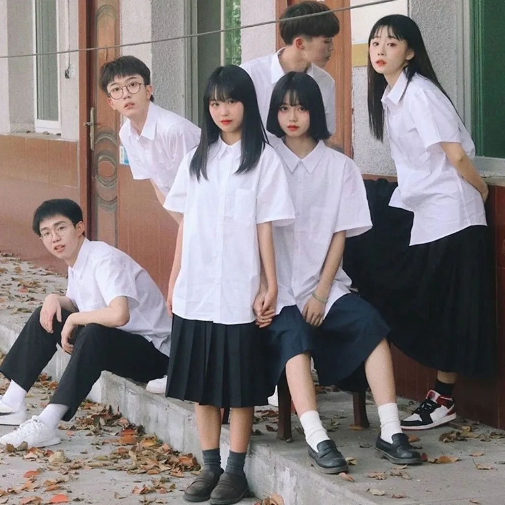 

Soft Classic White Shirt Basic Preppy Style Loose Fit Shirt Simple Short Sleeve Blouse Summer