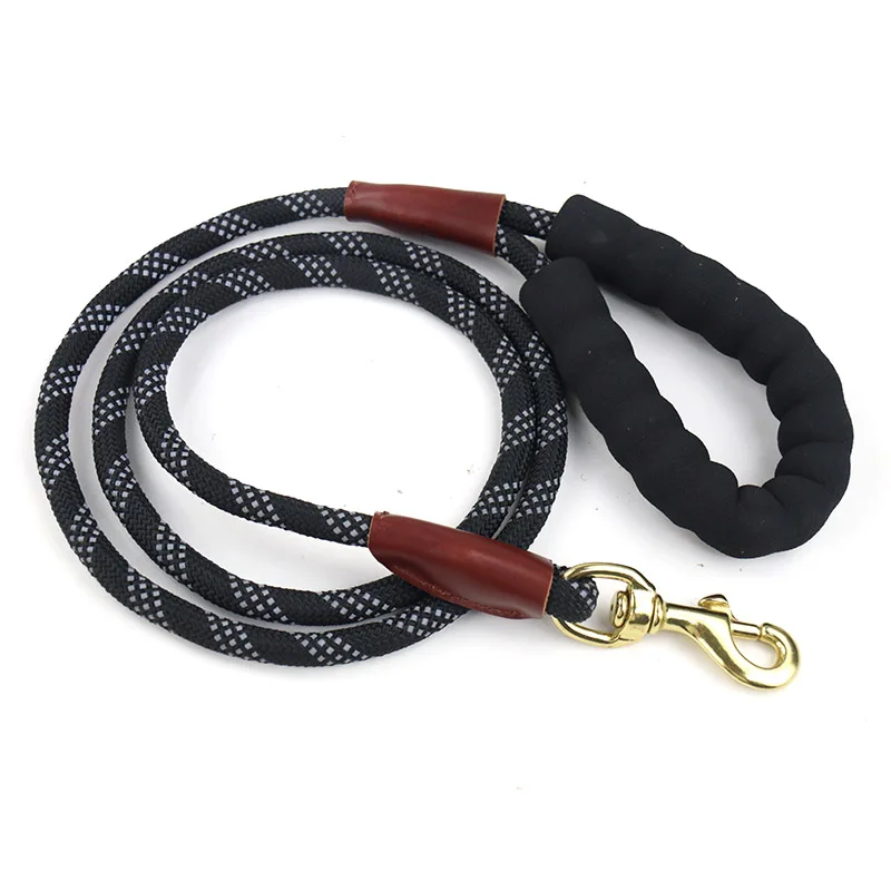 

Minimum Order 1 Piece Highly Reflective Threads Pet Leash Rope Dog Leash 5 FT with Comfortable Padded Handle
