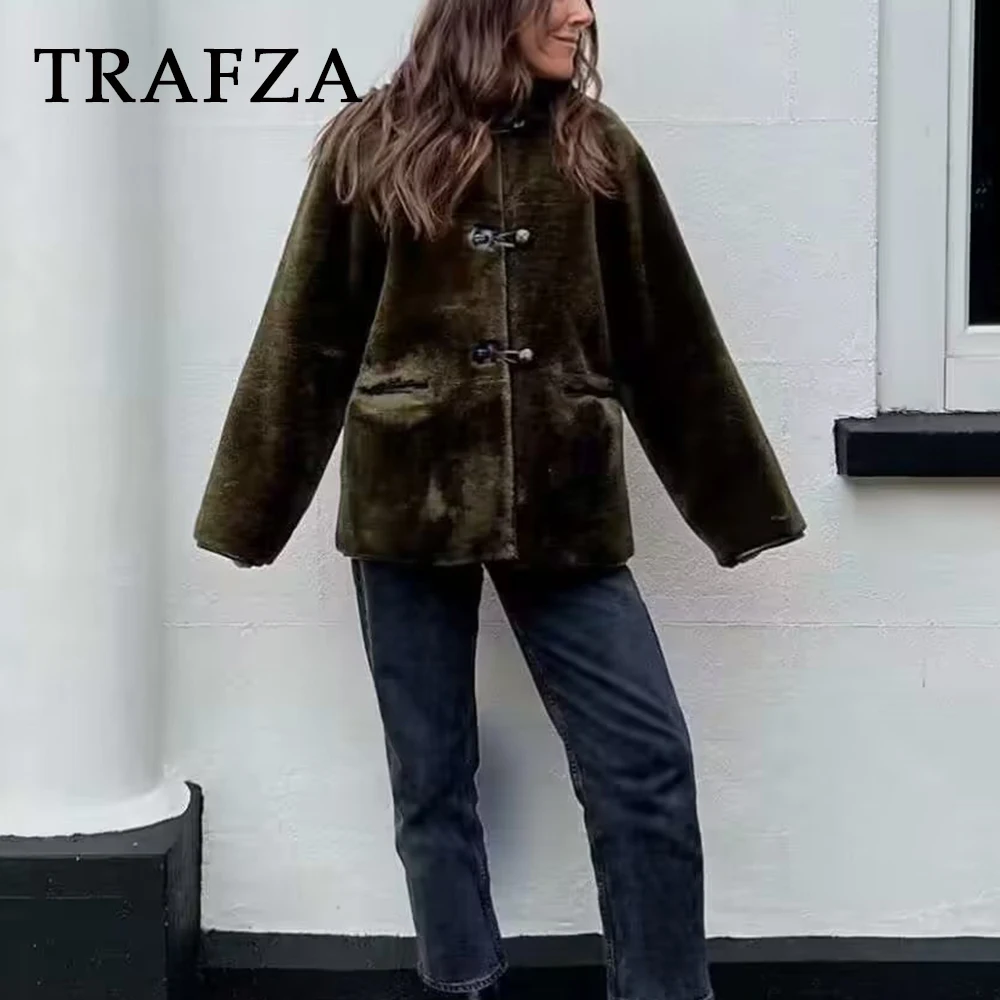 TRAFZA 2023 Autumn Winter Lambhair Women Vintage Green Coats Loose Fit O-Neck Coats Single Breasted Elegant Fashion Women Coats