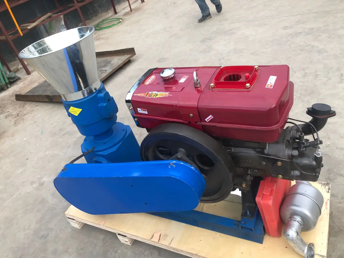 diesel engine granulator animal feed pellet mill