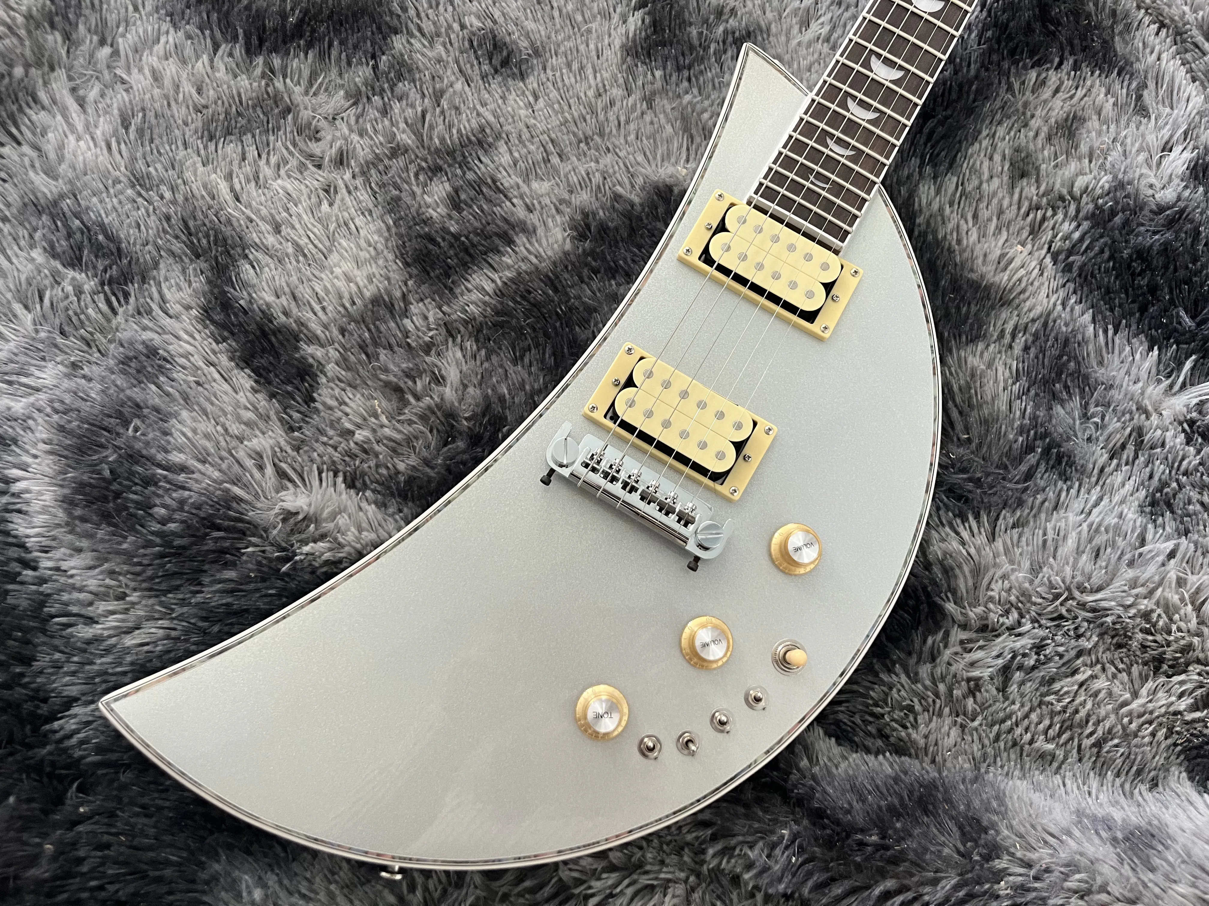 Factory custom electric guitar moon shape special design sliver color 6 strings in stock