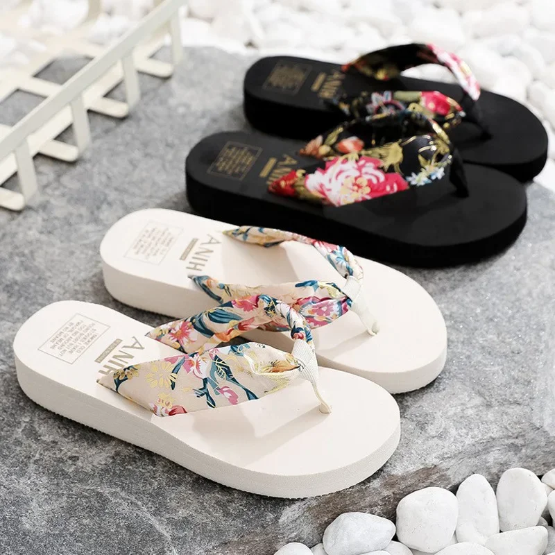 Summer Floral Printing Slippers Women Bohemian Satin Strap Platform Wedge Flip Flops Outdoor Thick Bottom Beach Shoes Thick heel