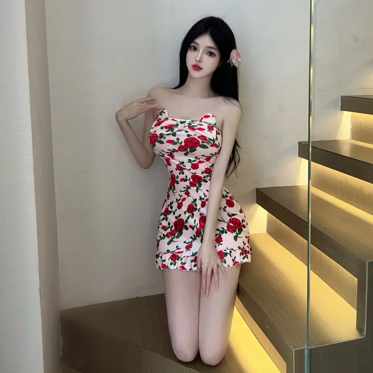 Nieuwe stijl slanke roos bedrukte heuprok voor dames Pure en stijlvolle slanke ruches splitsjurk