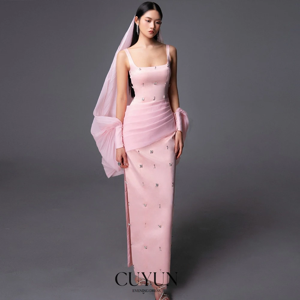 CUYUN 2025 فساتين سهرة نسائية فاخرة جديدة وردي بياقة مربعة مطرز بالخرز فساتين حفلات مخصصة فستان رسمي أنيق