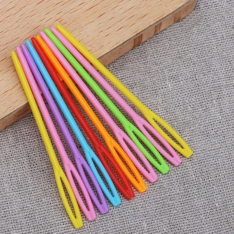 Large Eye Easy Threading 5.5cm Yarn Weaving Needles 72 pcs, perfect for Handmade Doll Making, Lightweight Plastic