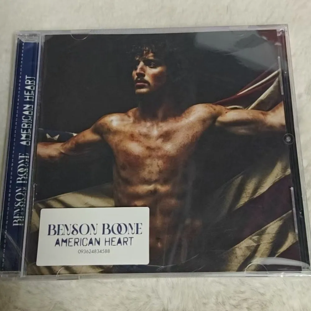 Album de musique American Heart de Benson Boone |   CD audio de mélodies vocales émotionnelles pop pour la lecture audio à la maison et en voiture