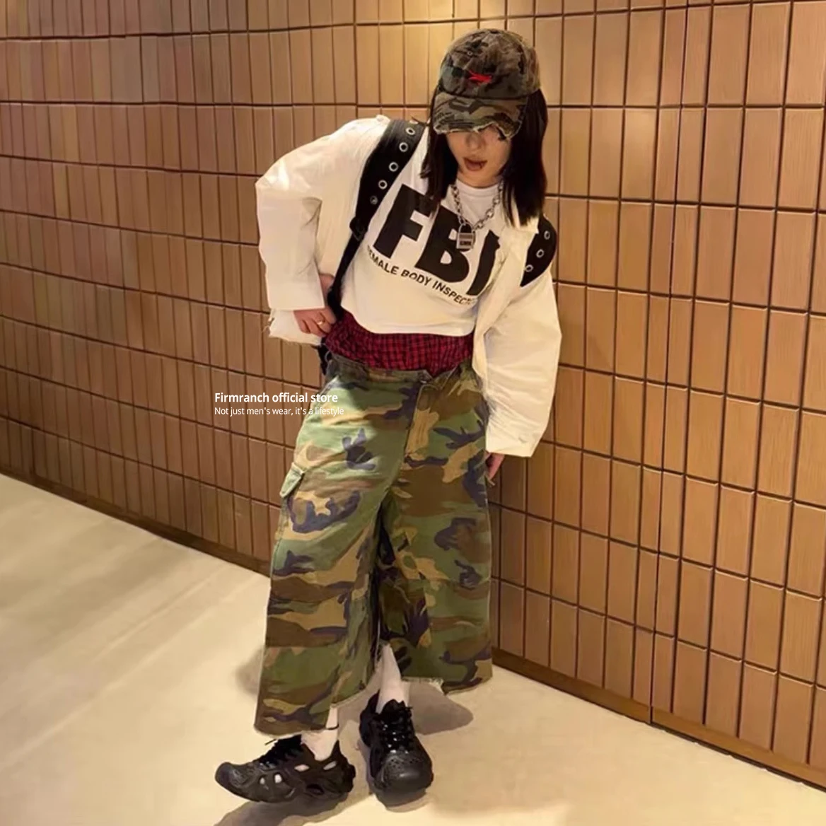 Firmranch Frühjahr/Sommer 2025, neue lässige Baggy-Kurzhose, Fransenrand-Camouflage-lose Shorts,