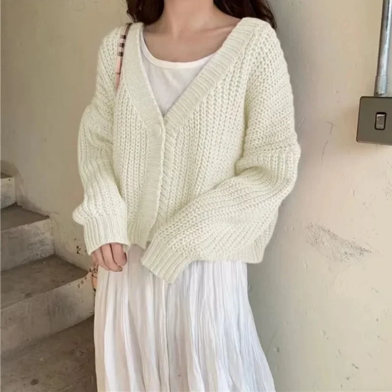 Cropped Cardigan Women Autumn Gentle Female V-neck Sweet Retro Single Button Design All-match Sweater Tender Attractive Ulzzang