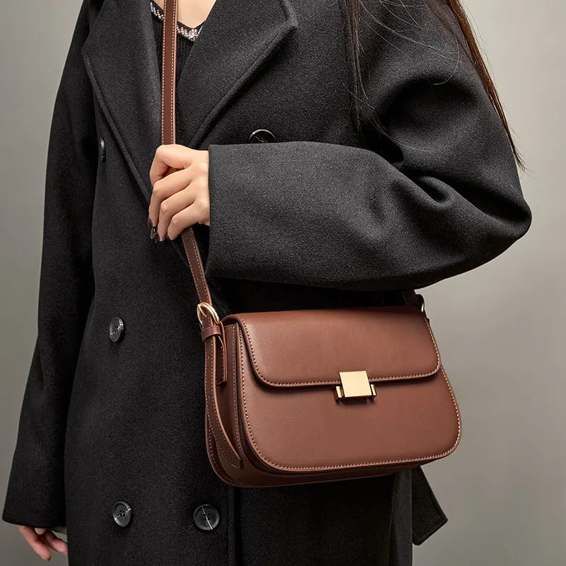 

2025 New Designer Underarm Bag Women Genuine Leather Autumn Winter Fashion Shoulder Crossbody Minimalist Commuter Everyday Tote