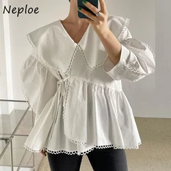 Neploe primavera temperamento cuello vuelto costura blusas de mujer encaje hueco cintura alta dobladillo Irregular camisas mujeres señoras Tops