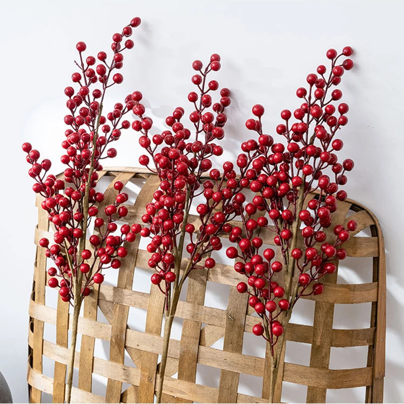 

Christmas Red Berry Branches Fake Flowers Bouquet Home Decor for Holiday Wedding Party Vase Table Centerpiece Festive Ornament